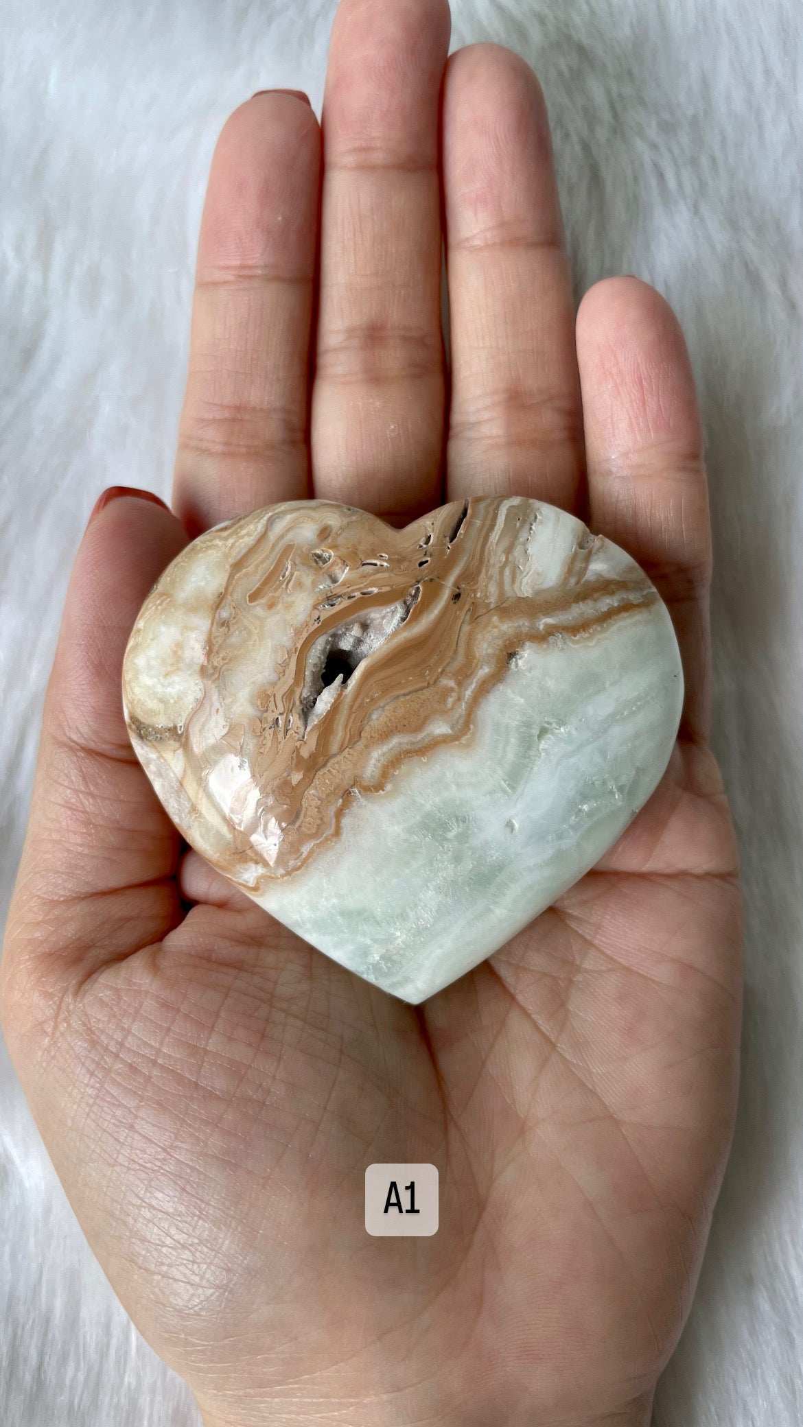 Caribbean Calcite Heart