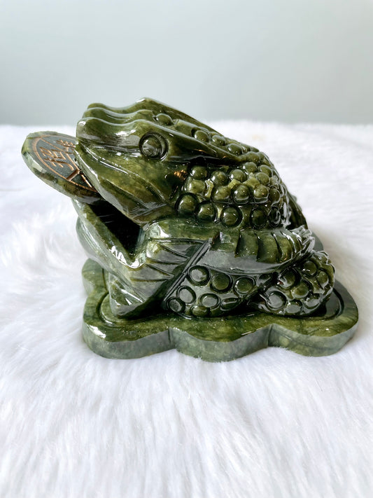 Green Jade Nephrite Toad